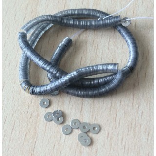 paillettes argent clair  3 mm