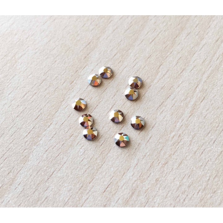 Strass Swarovski à coller "blue shade"  4mm SS16 