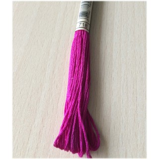 718 magenta