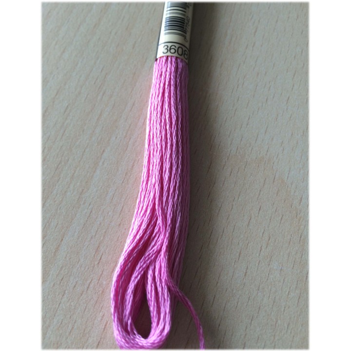 3608 rose prune moyen