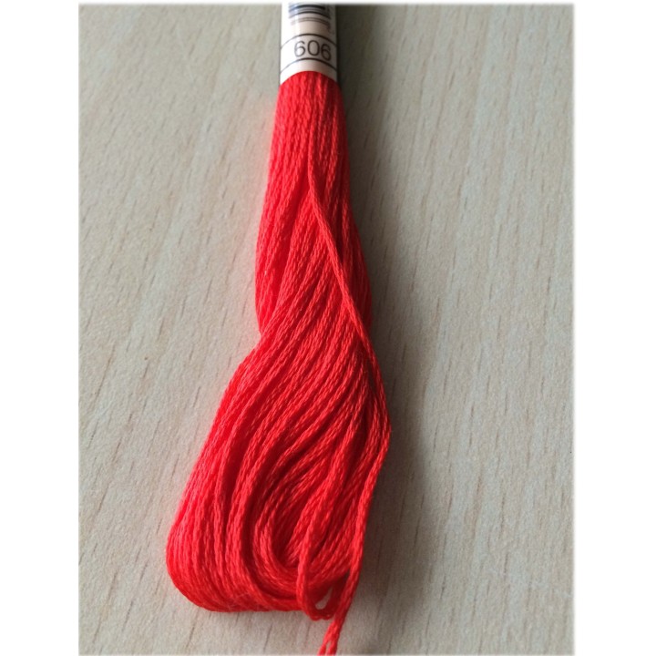 606 rouge pensée