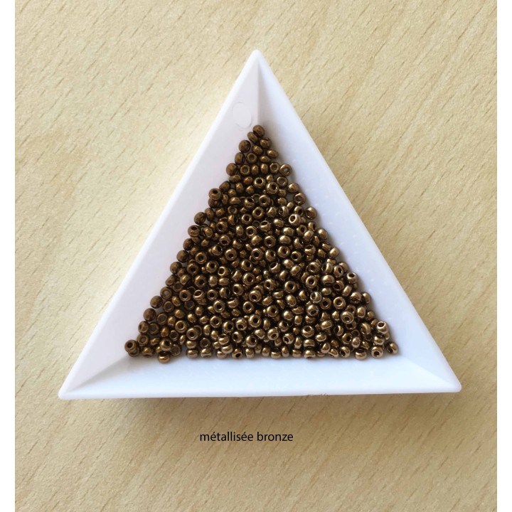 sachet de perles de rocaille couleur argent
