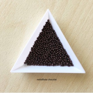sachet de perles de rocaille couleur chocolat