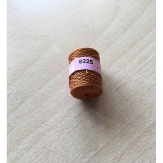 cocon de Calais pour dentelle 