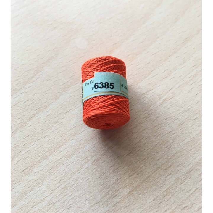 cocon de Calais pour dentelle 