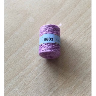 cocon de Calais pour dentelle 