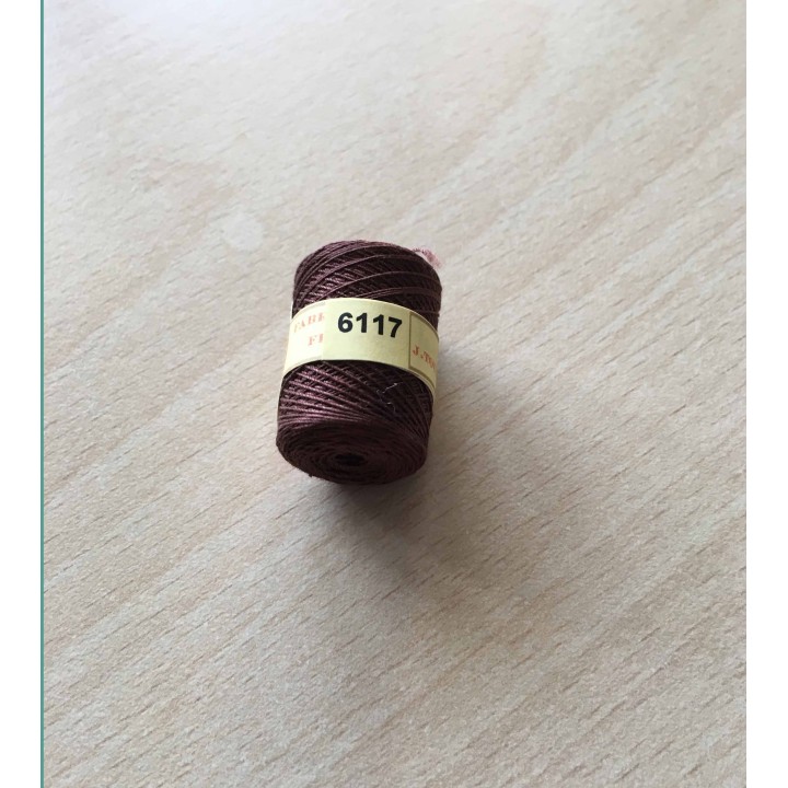 cocon de Calais pour dentelle 6117