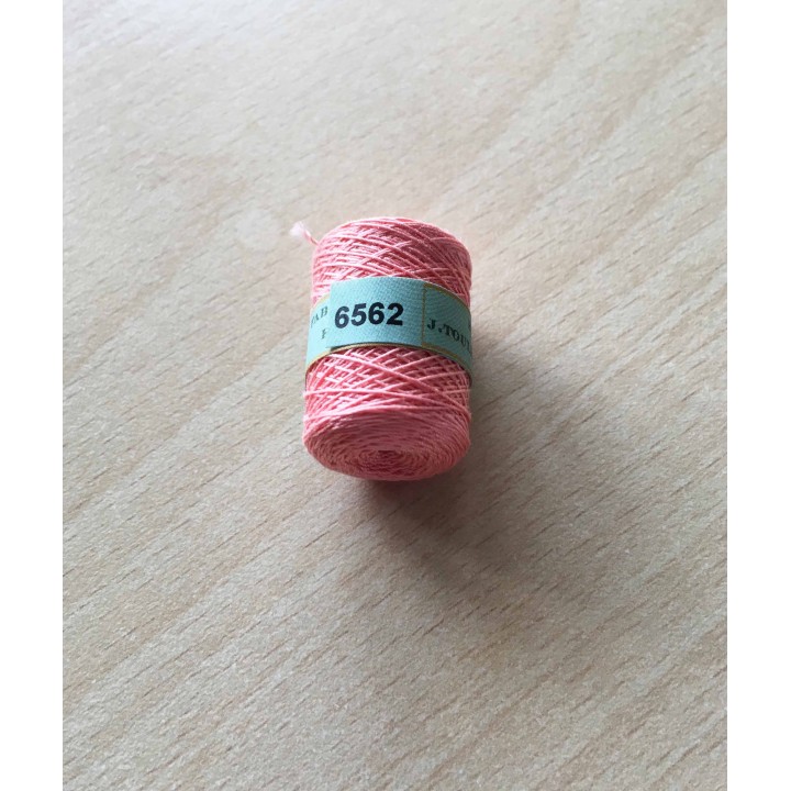cocon de Calais pour dentelle 6562