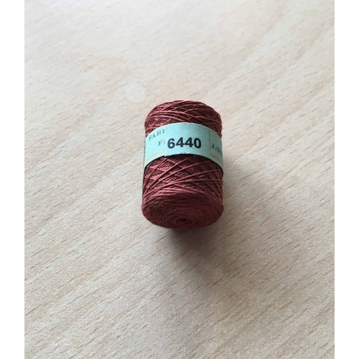cocon de Calais pour dentelle 6440