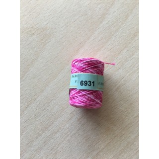 cocon de Calais pour dentelle 6931
