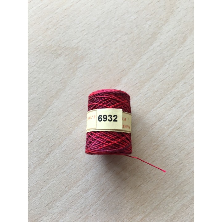 cocon de Calais pour dentelle 6932
