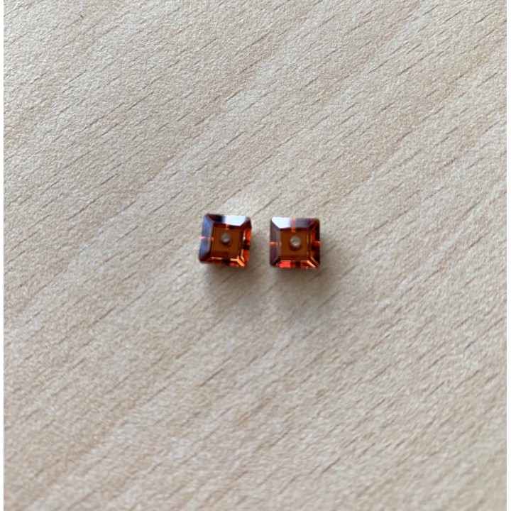 Strass Swarovski cabochon "Chatons"  "rectangle" fuchsia 