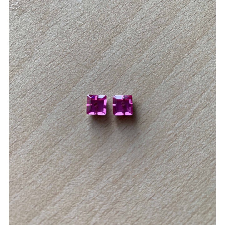 Strass Swarovski cabochon "Chatons"  "rectangle" fuchsia 