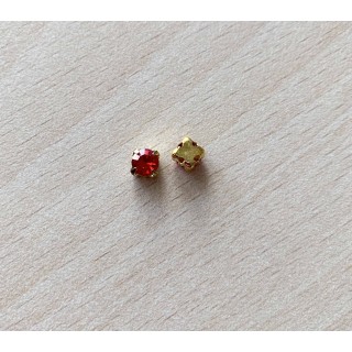 Strass Swarovski cabochon "Chatons"  4 mm light siam 