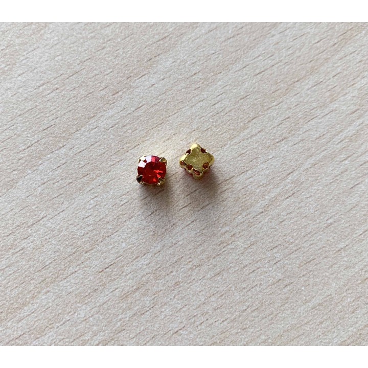 Strass Swarovski cabochon "Chatons"  "rectangle" fuchsia 